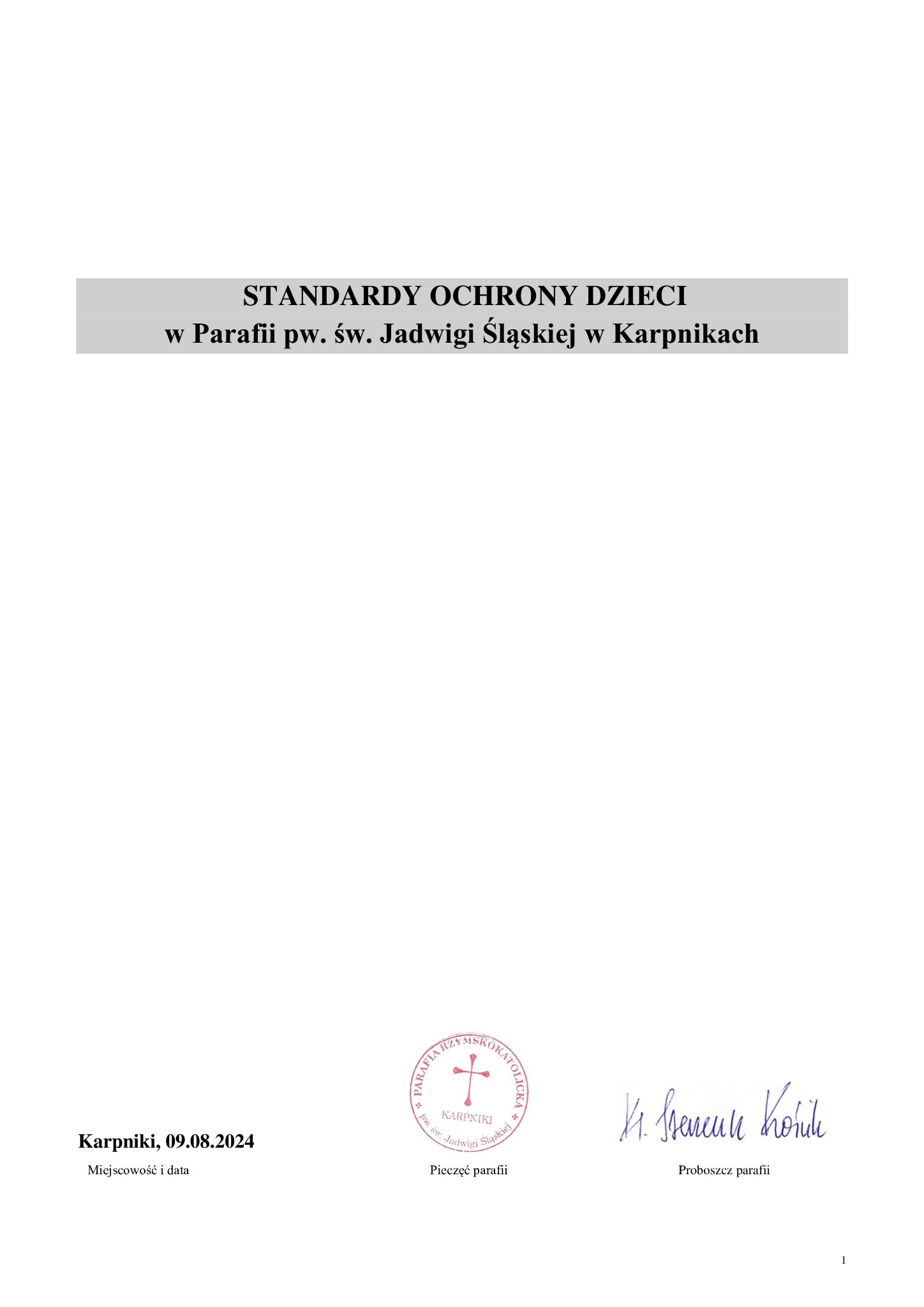 Pieczęć parafii i podpis proboszcza na dokumencie Standardów ochrony dzieci